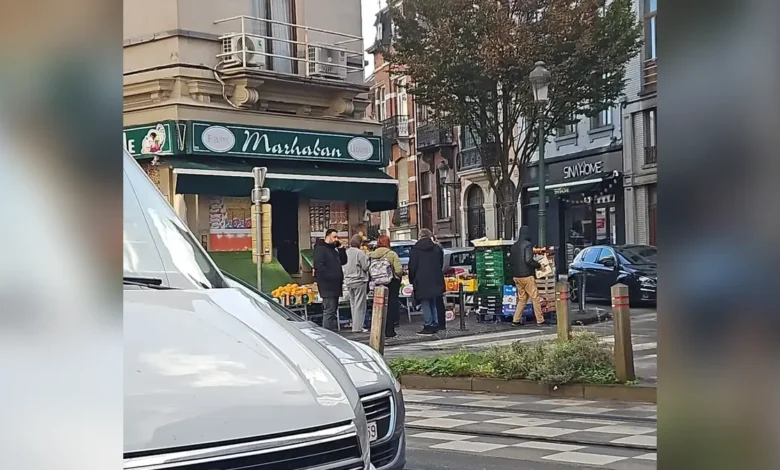 واجهة متجر Marhaban للمواد الغذائية في سخاربيك ببروكسل